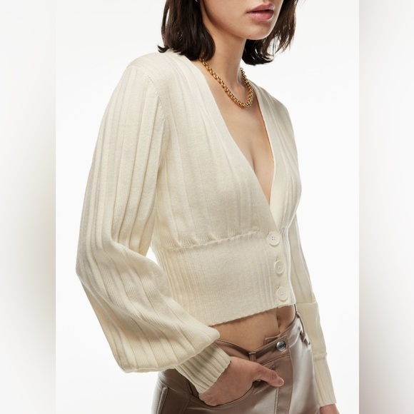 Wilfred Sweaters - ARITZIA WILFRED | plunge front cardigan | size medium